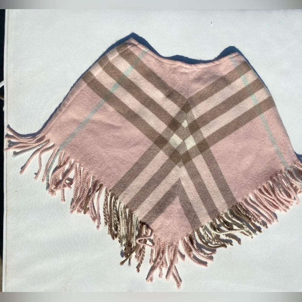 Burberry ⭐️HOST PICK⭐️Nova Check Poncho💕Pink🔥Like NEW! Check Photos! Size 2-4T - Picture 6 of 9
